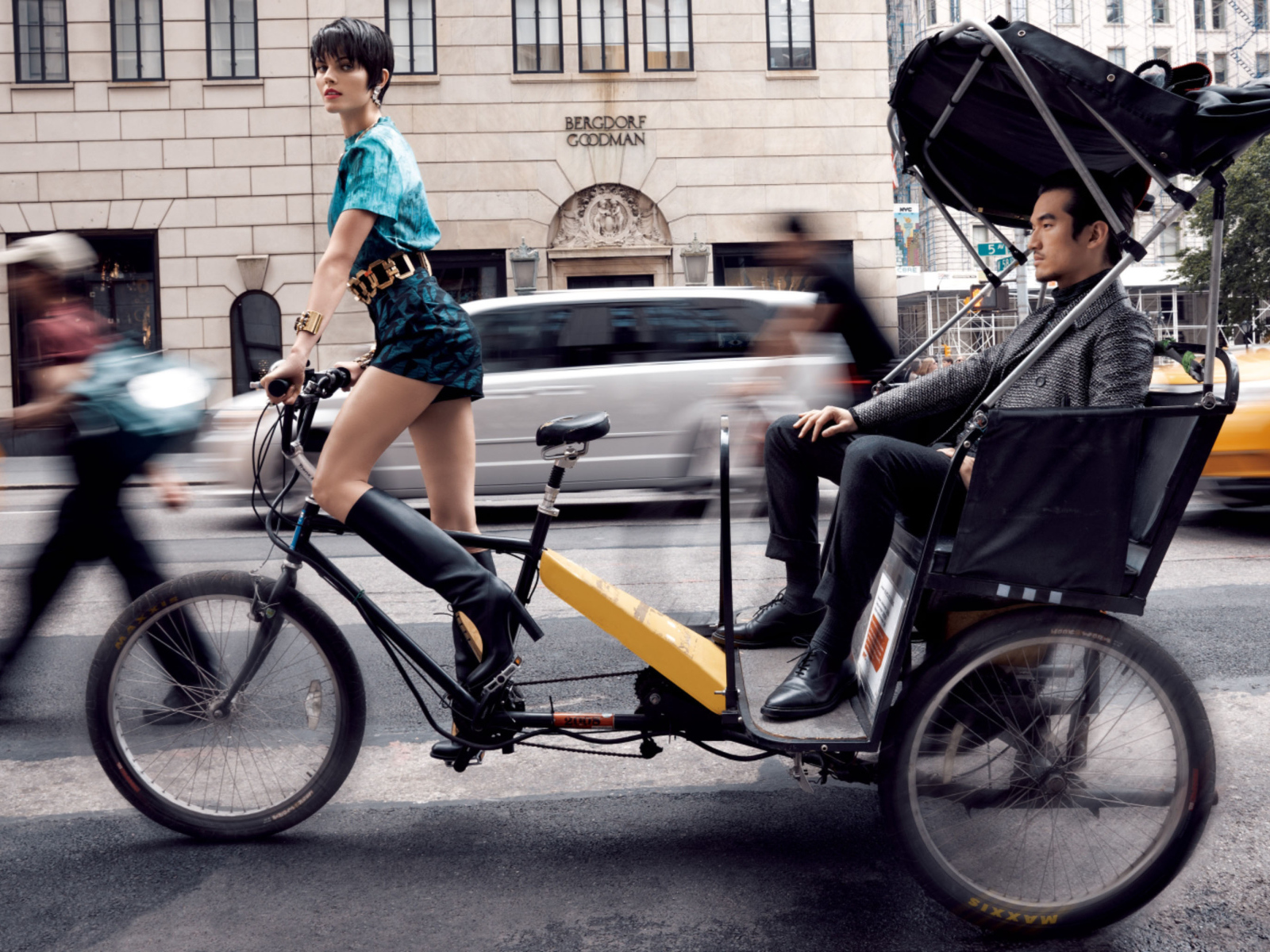 Креативная рекламная фотография