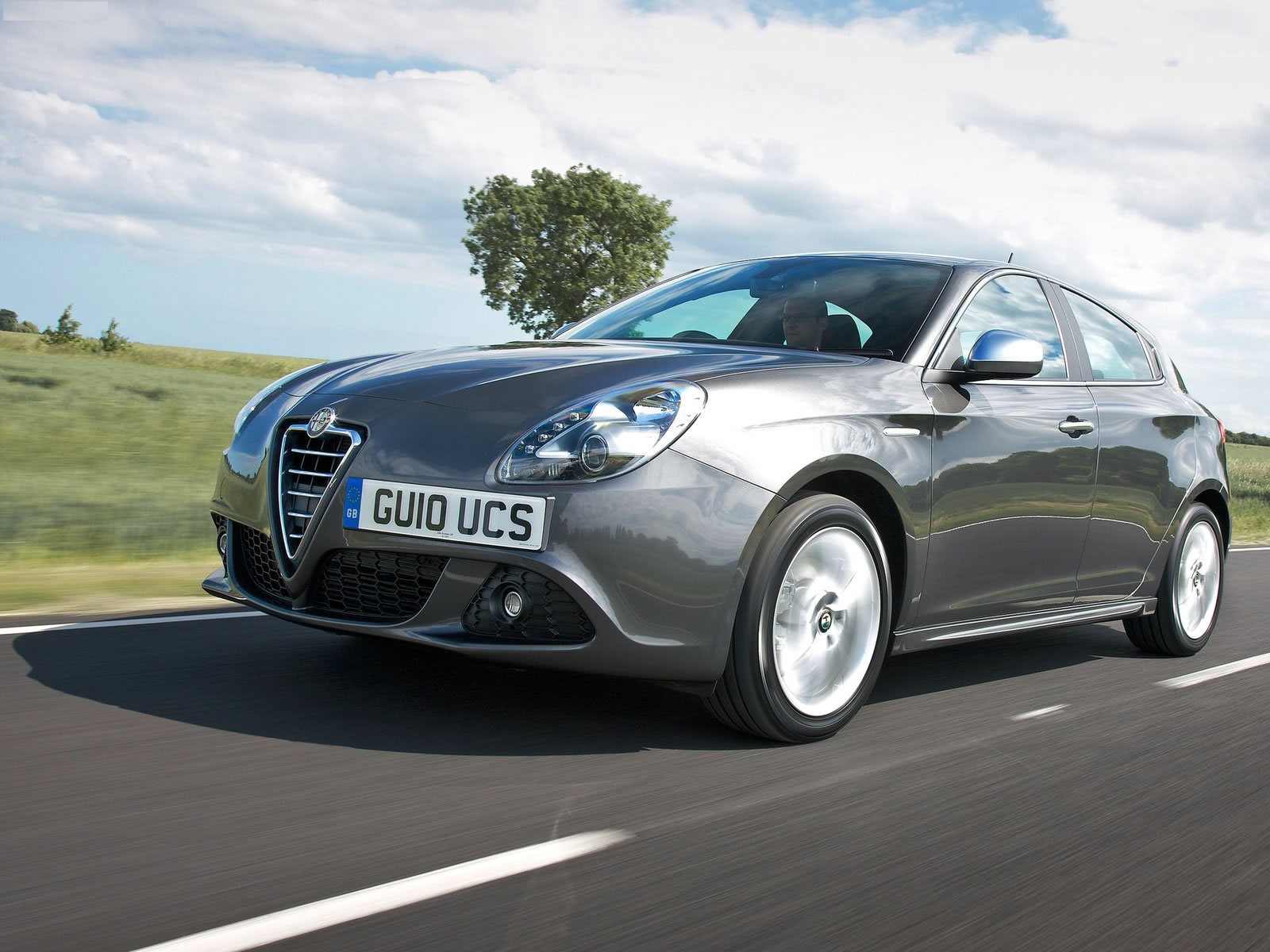 Новый автомобиль Alfa Romeo giulia