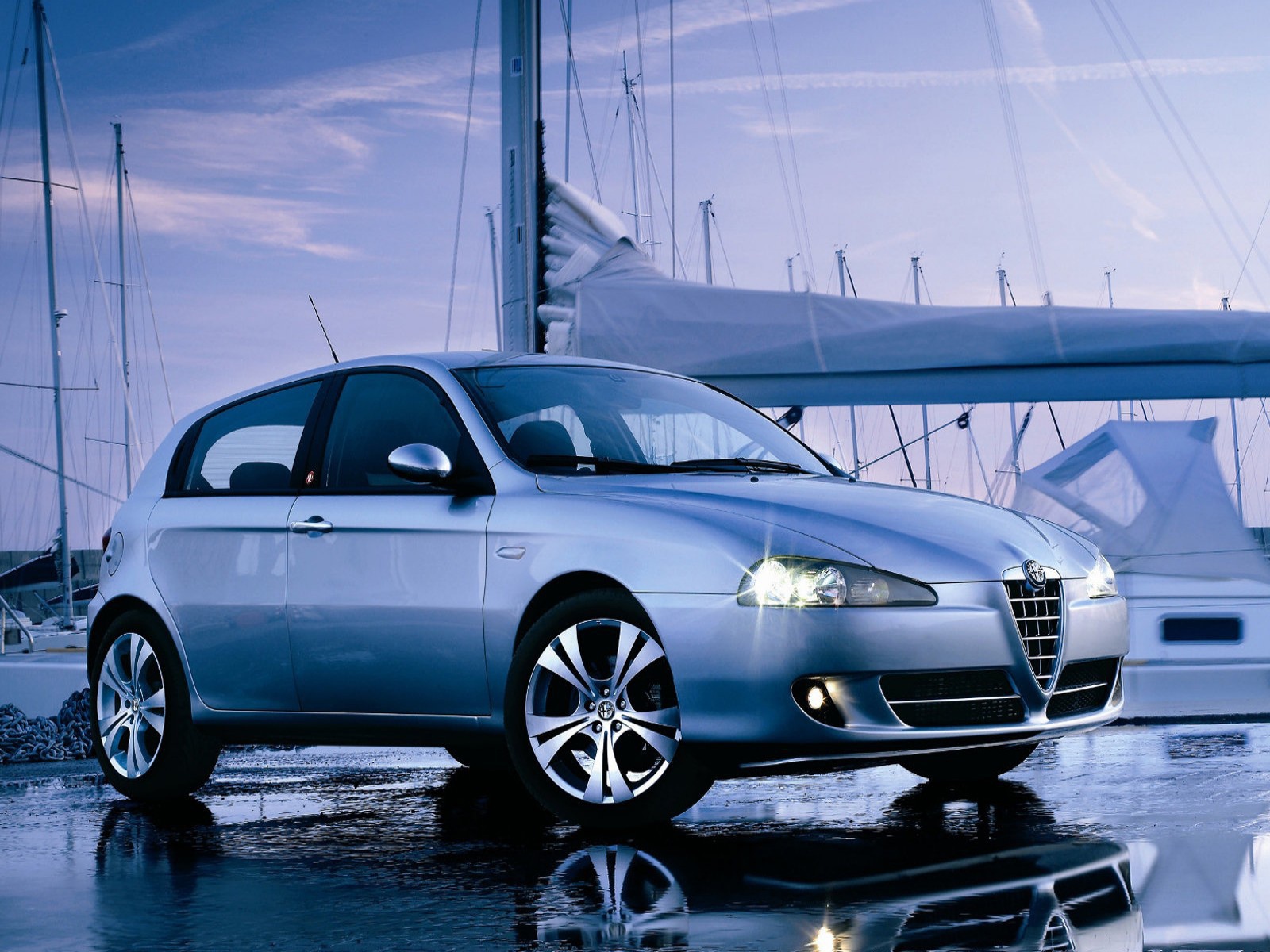 Новый автомобиль Alfa Romeo 147