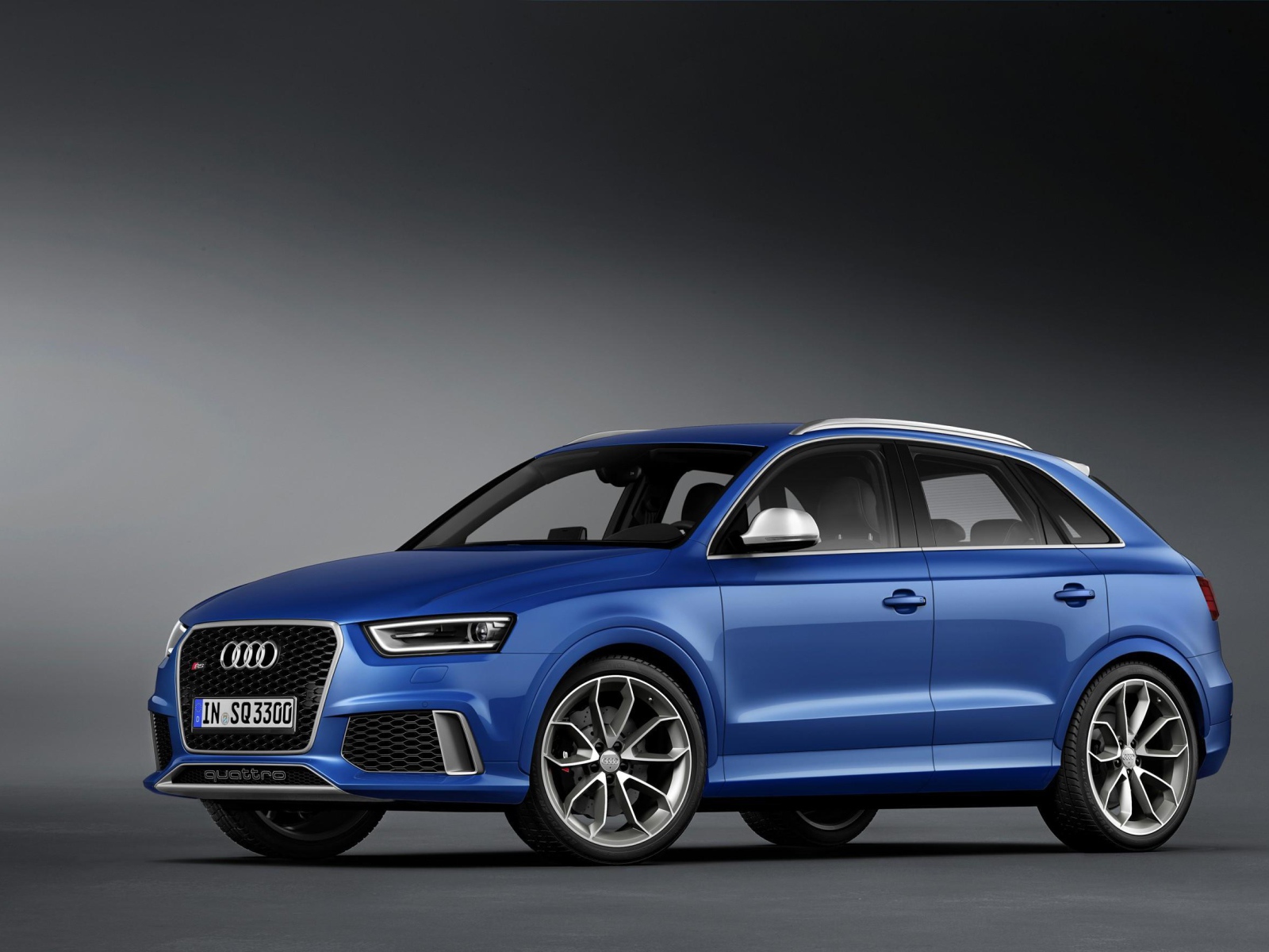 Новый автомобиль Audi RS Q3 2014 года