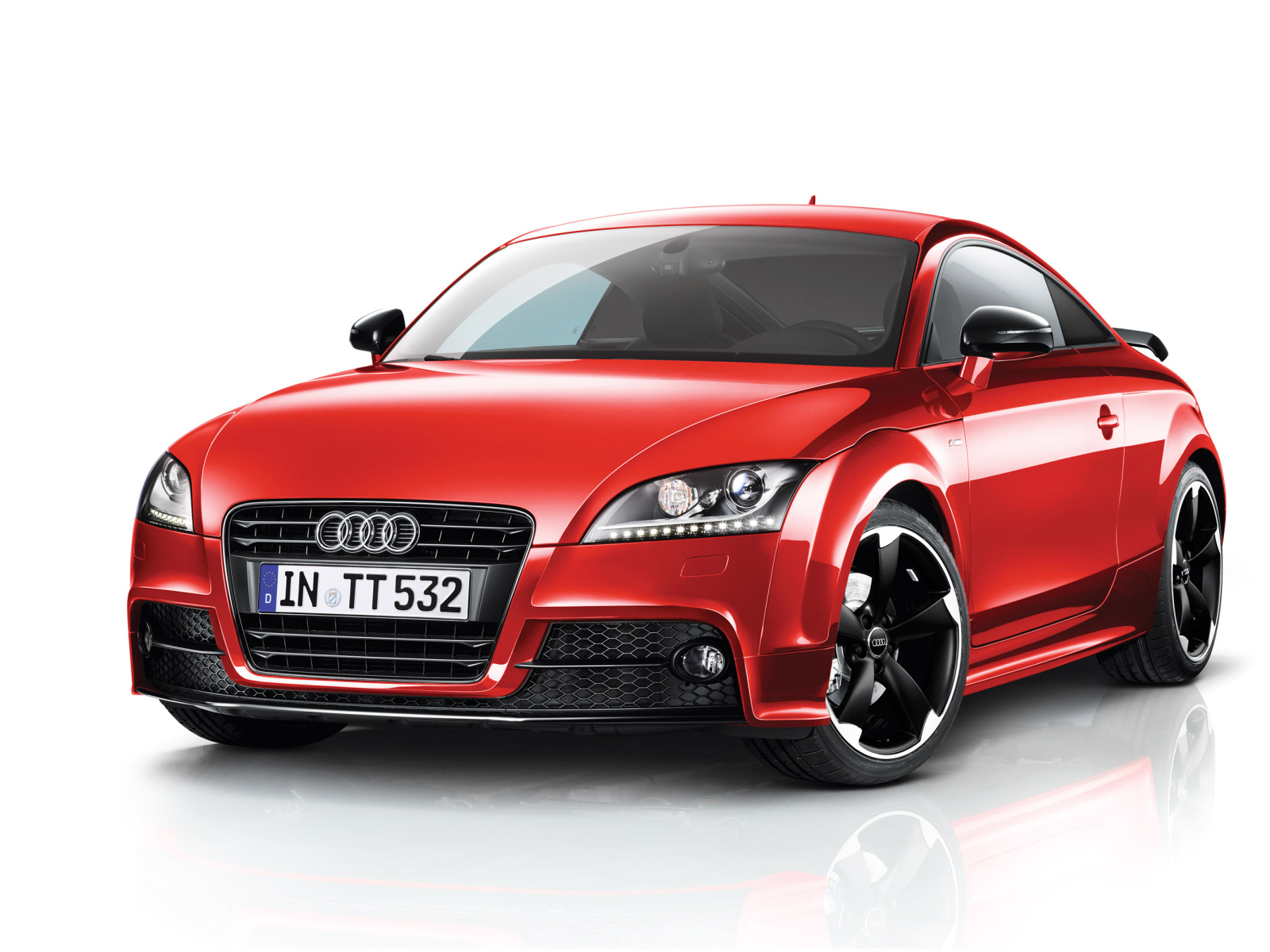 Надежная машина Audi TT 2014 года