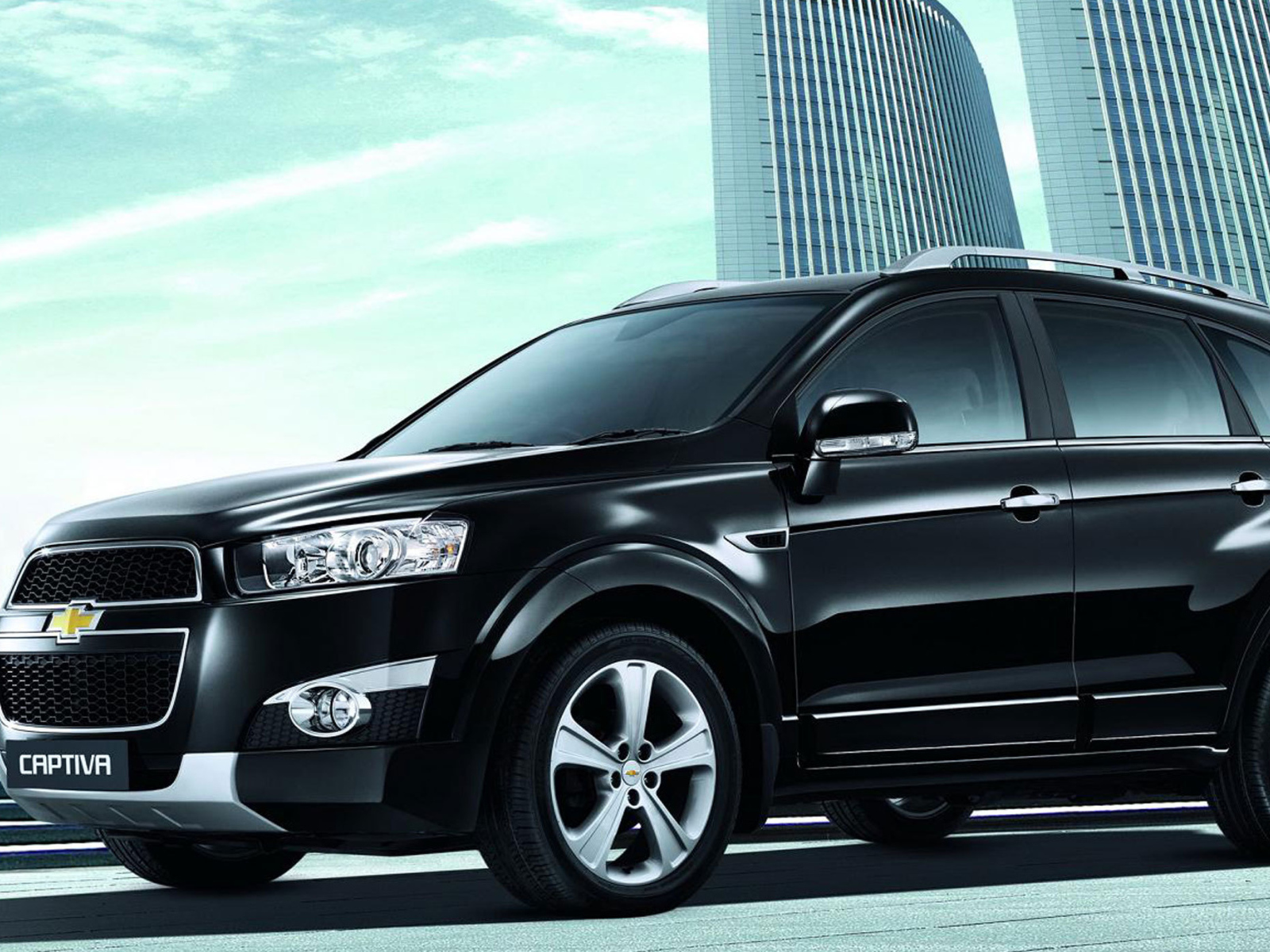 Автомобиль марки Chevrolet модели Captiva 2014