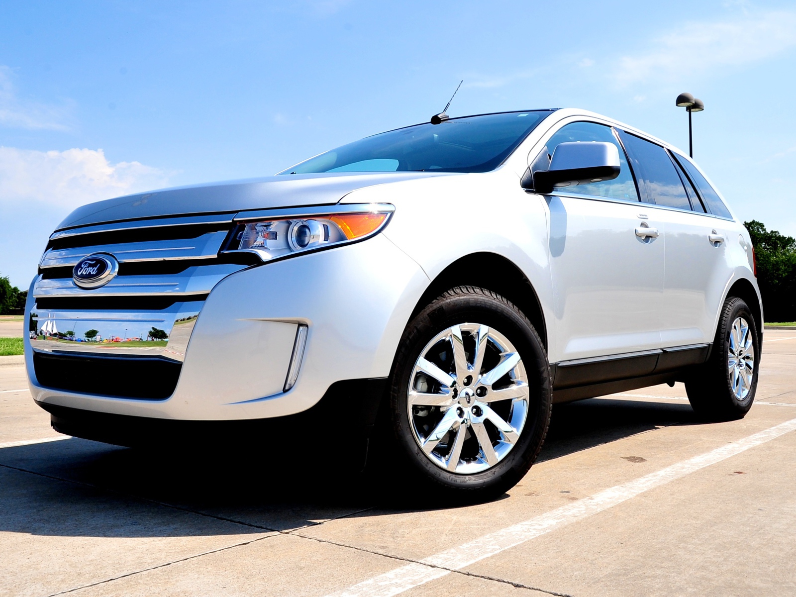 Надежная машина Ford Edge 2014