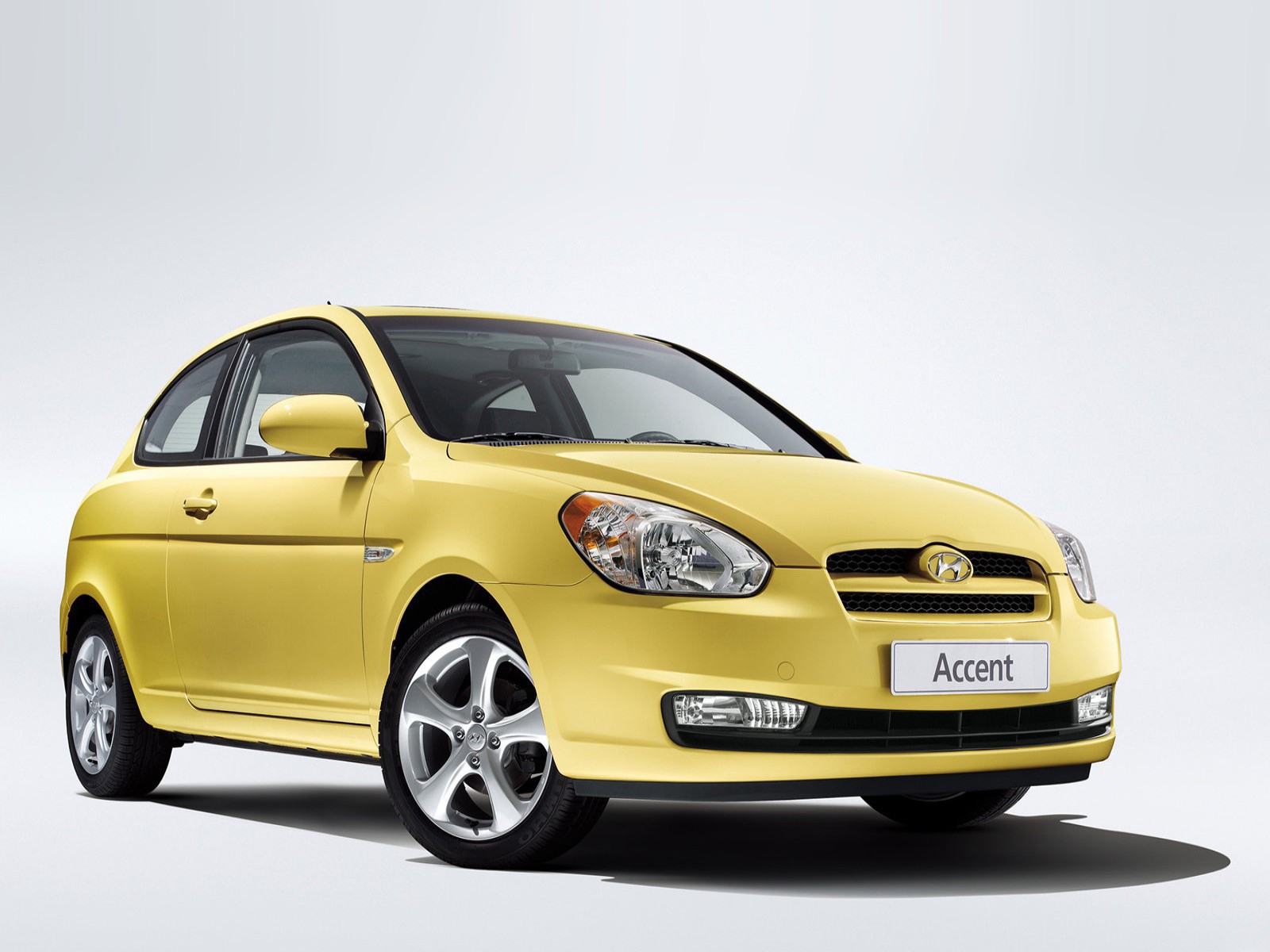 Тест драйв автомобиля Hyundai Accent