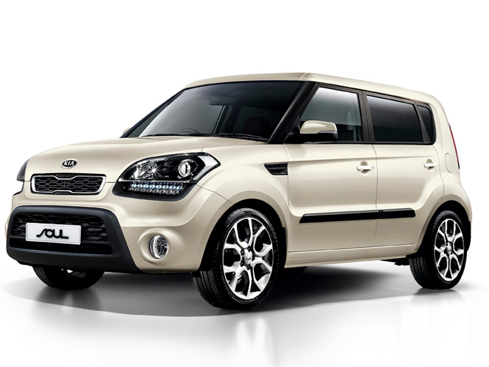 Автомобиль марки Kia модели Soul