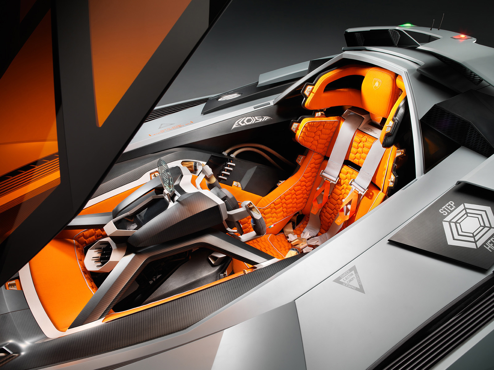 Новый автомобиль Lamborghini Egoista