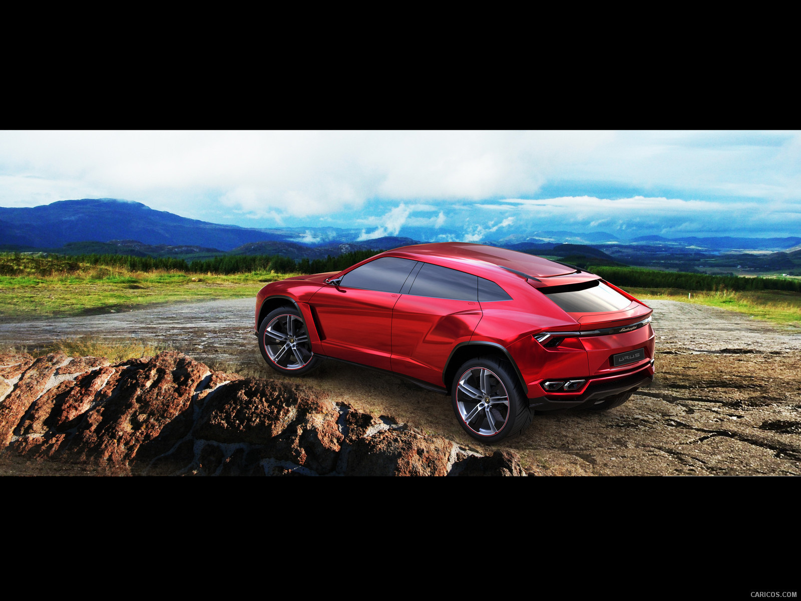 Новый автомобиль Lamborghini Urus