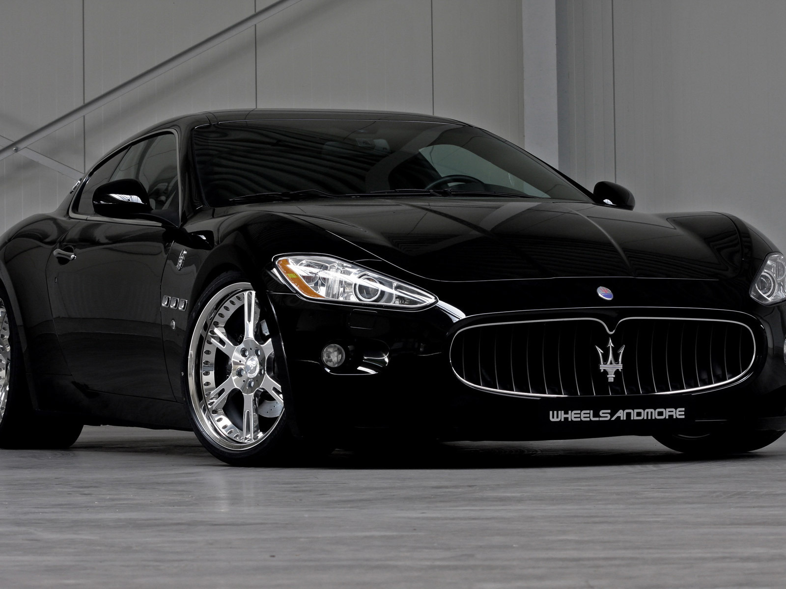 Тест драйв автомобиля Maserati Granturismo