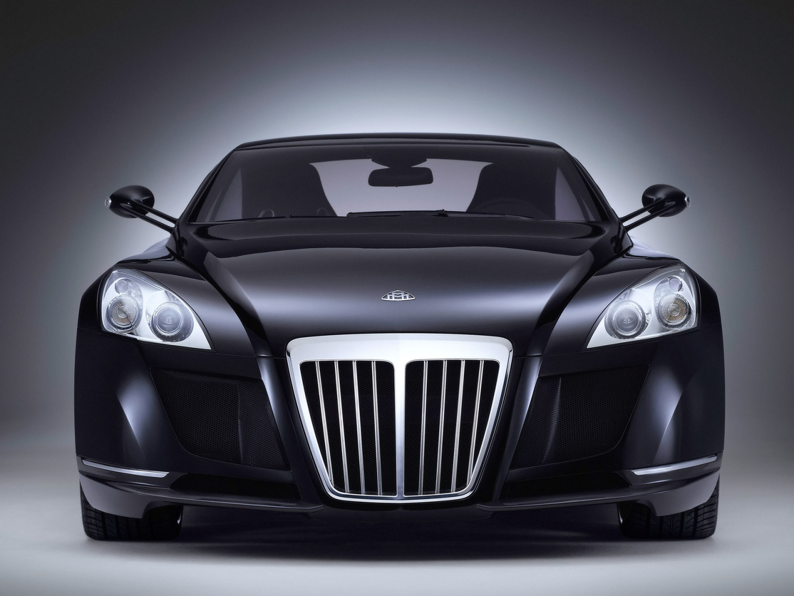 Тест драйв автомобиля Maybach  Exelero