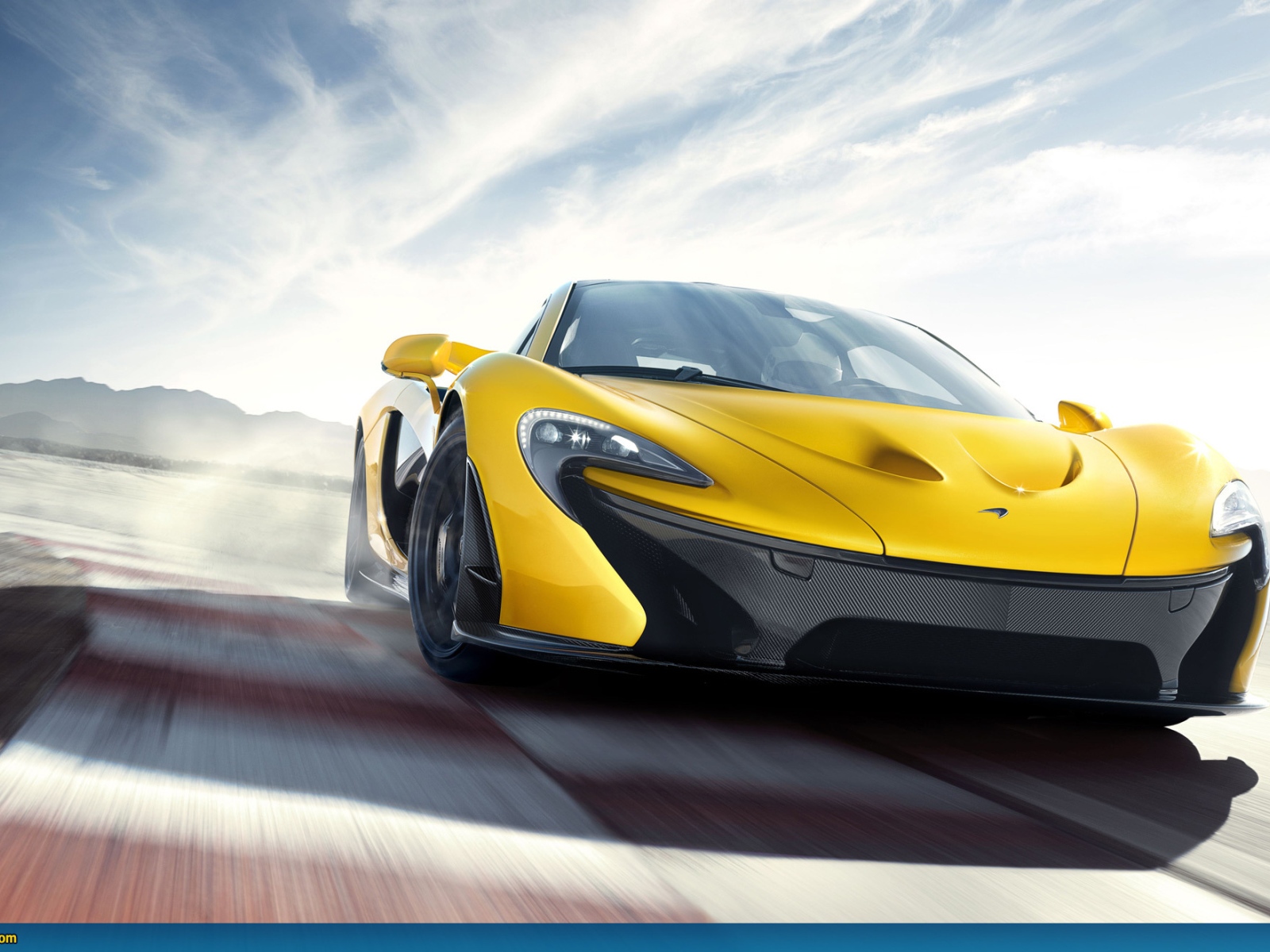 Дизайн автомобиля McLaren P1 2014