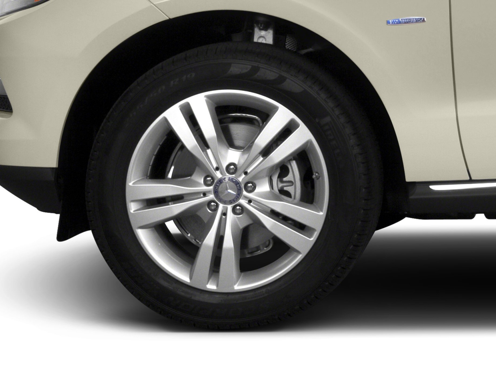 Тест драйв автомобиля Mercedes V-Class 2014