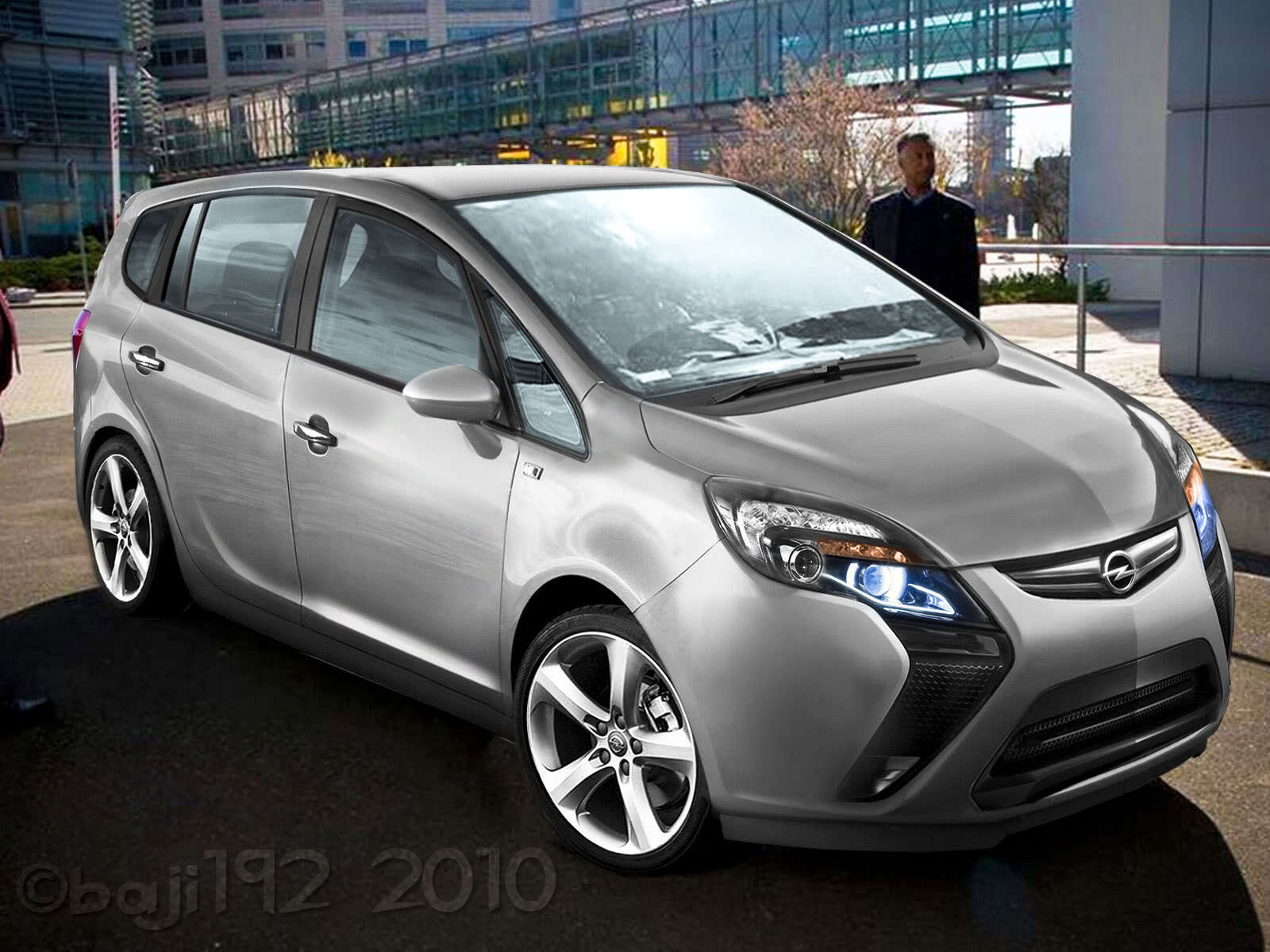 Новая машина Opel Zafira