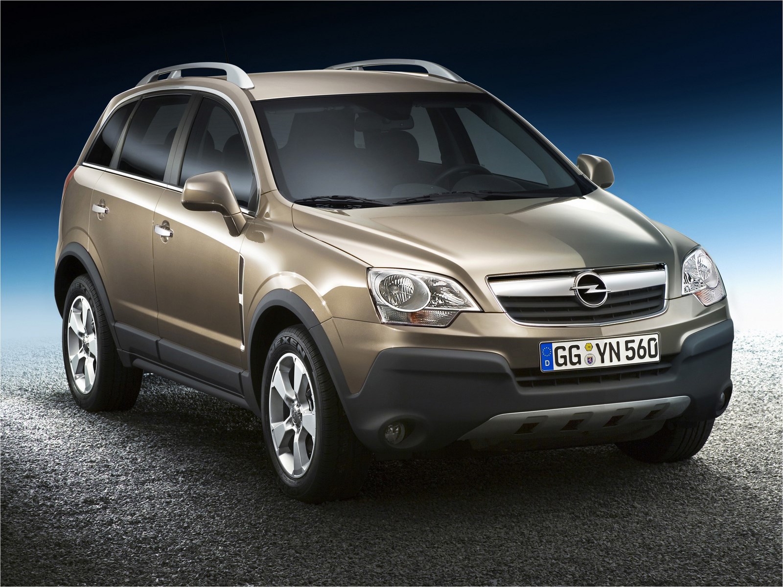 Надежный автомобиль Opel Antara