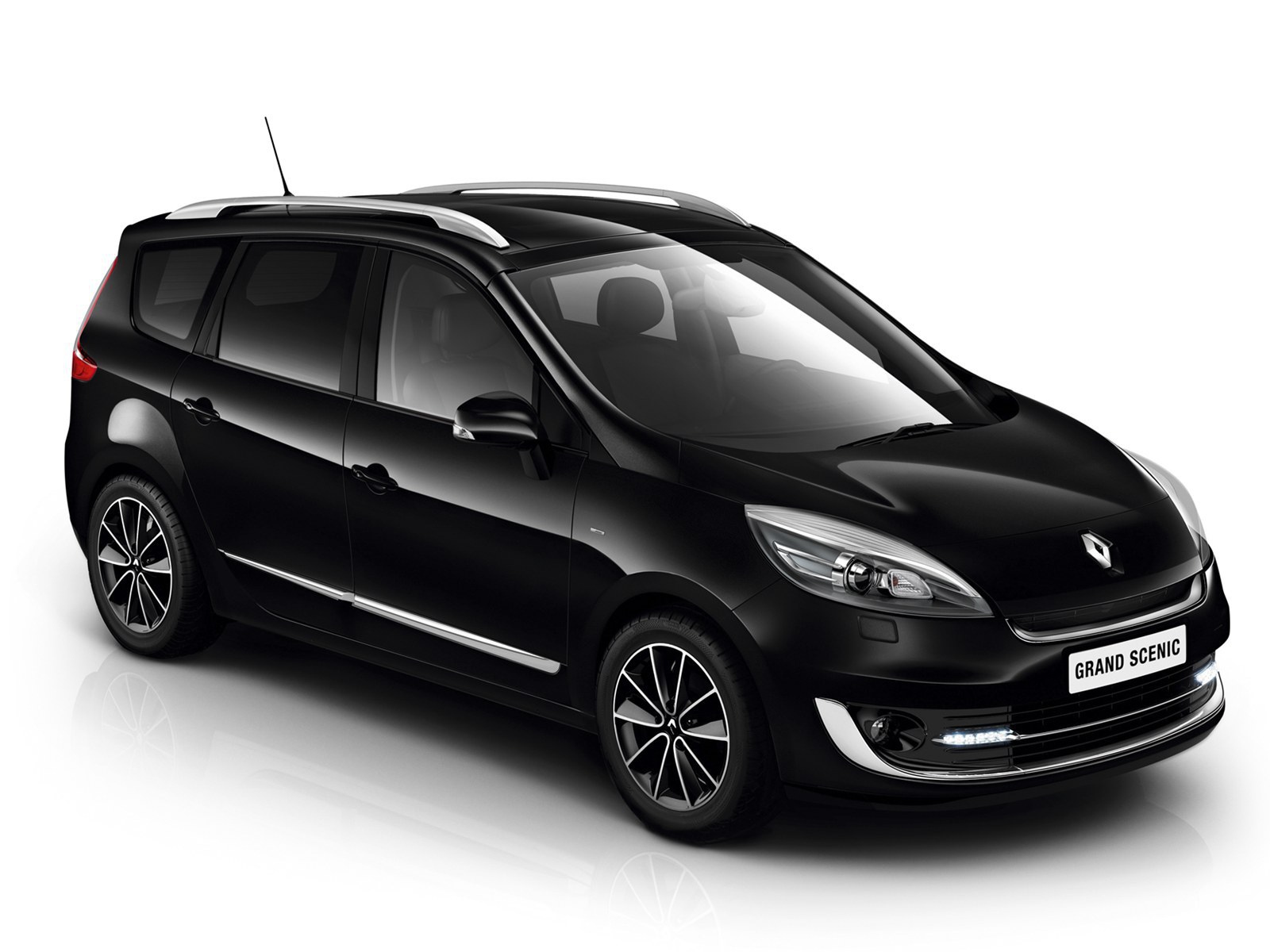 Фото автомобиля Renault Scenic