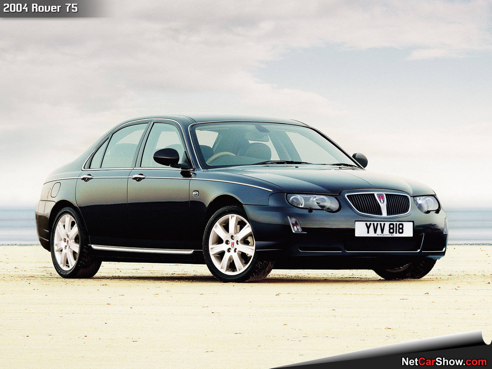 Красивый автомобиль Rover 75