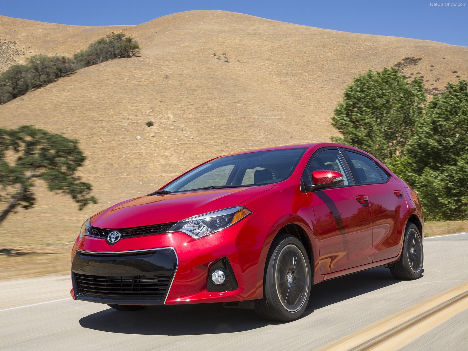 Новый автомобиль Toyota Corolla 2014