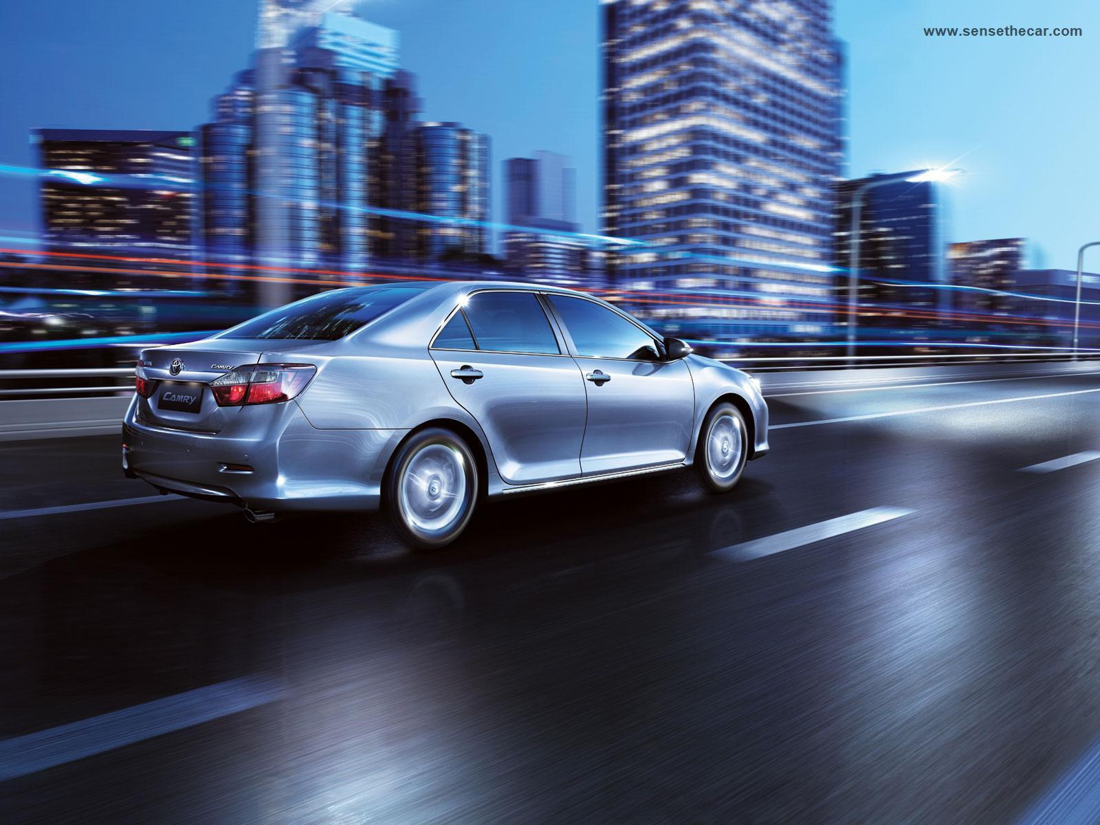 Фото автомобиля Toyota Camry