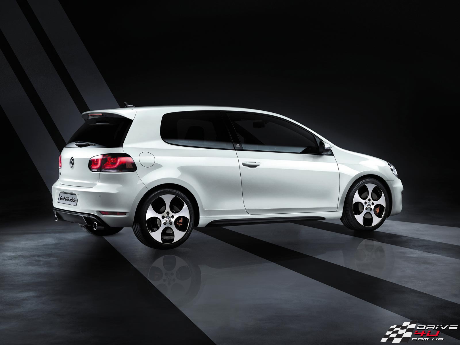 Дизайн автомобиля Golf GTI 2014 года