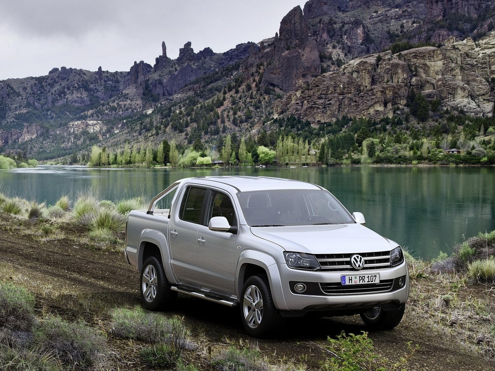 Надежный автомобиль Volkswagen Amarok