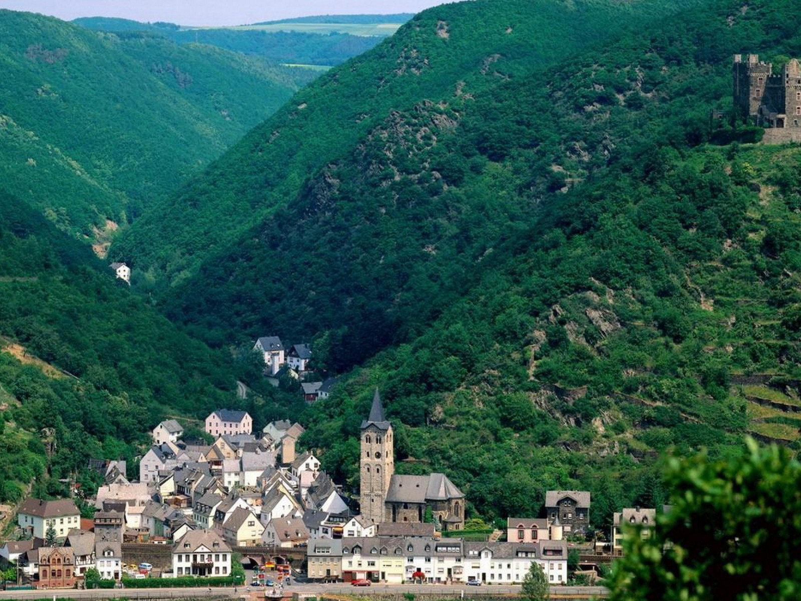 Архитектура города в горах