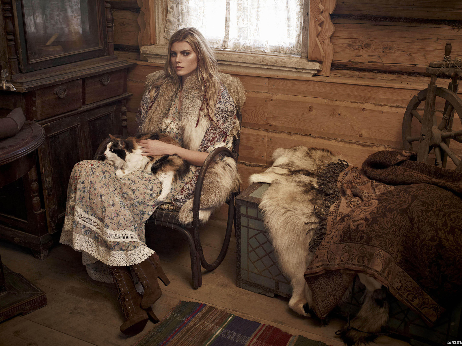 Очаровательная актриса Марина Линчук