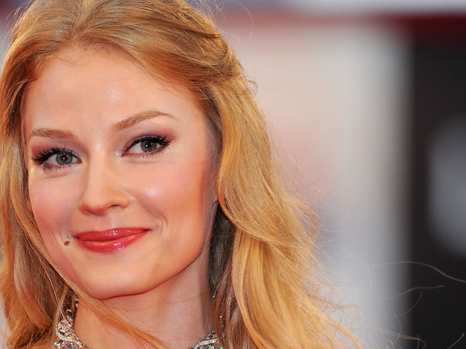 Очаровательная актриса Светлана Ходченкова