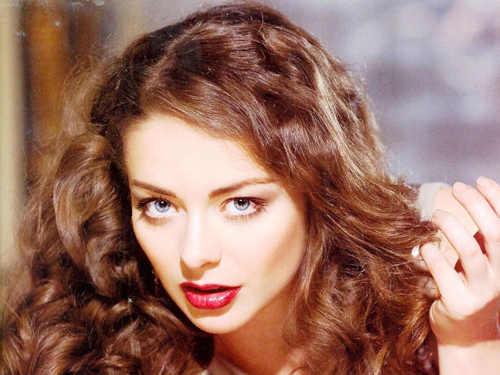 Знаменитая Марина Александрова