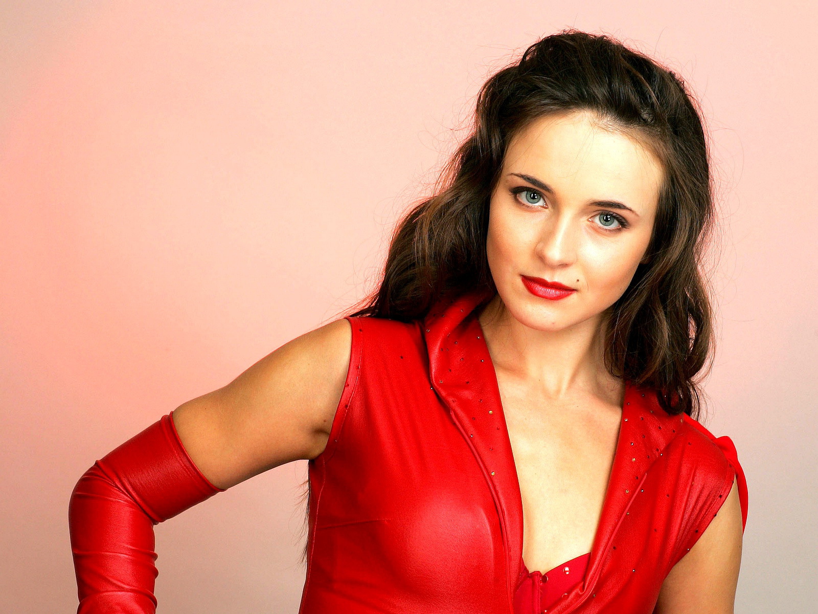 Популярная Анна Снаткина