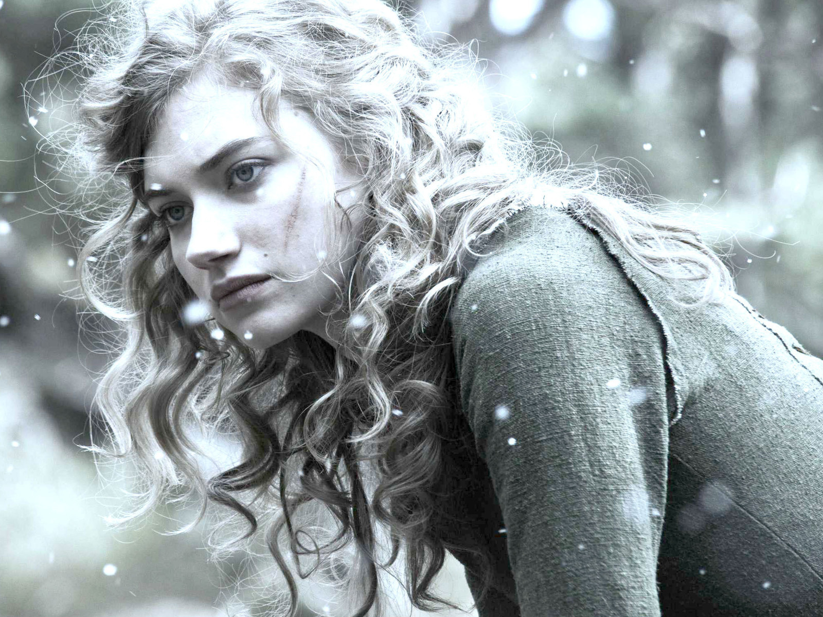 Популярная Имоджен Путс