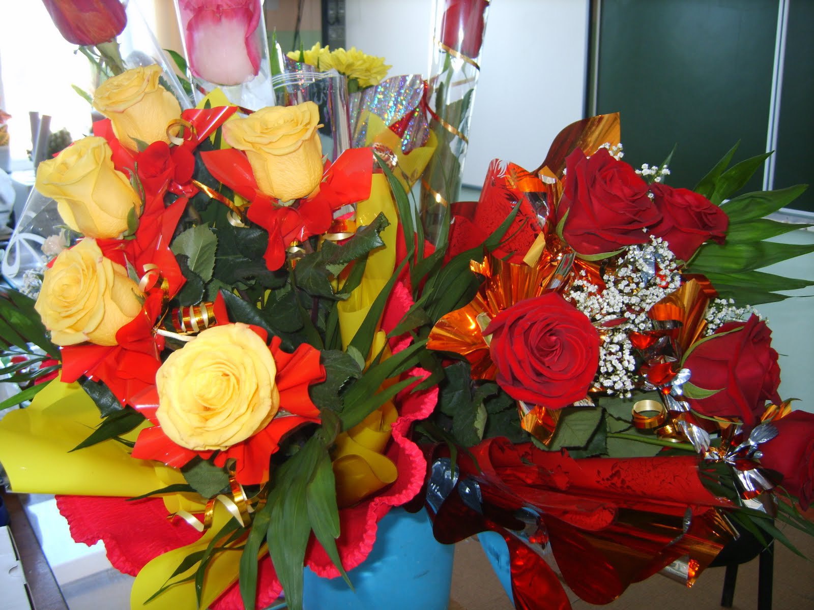 Букеты в классе на День знаний 1 сентября