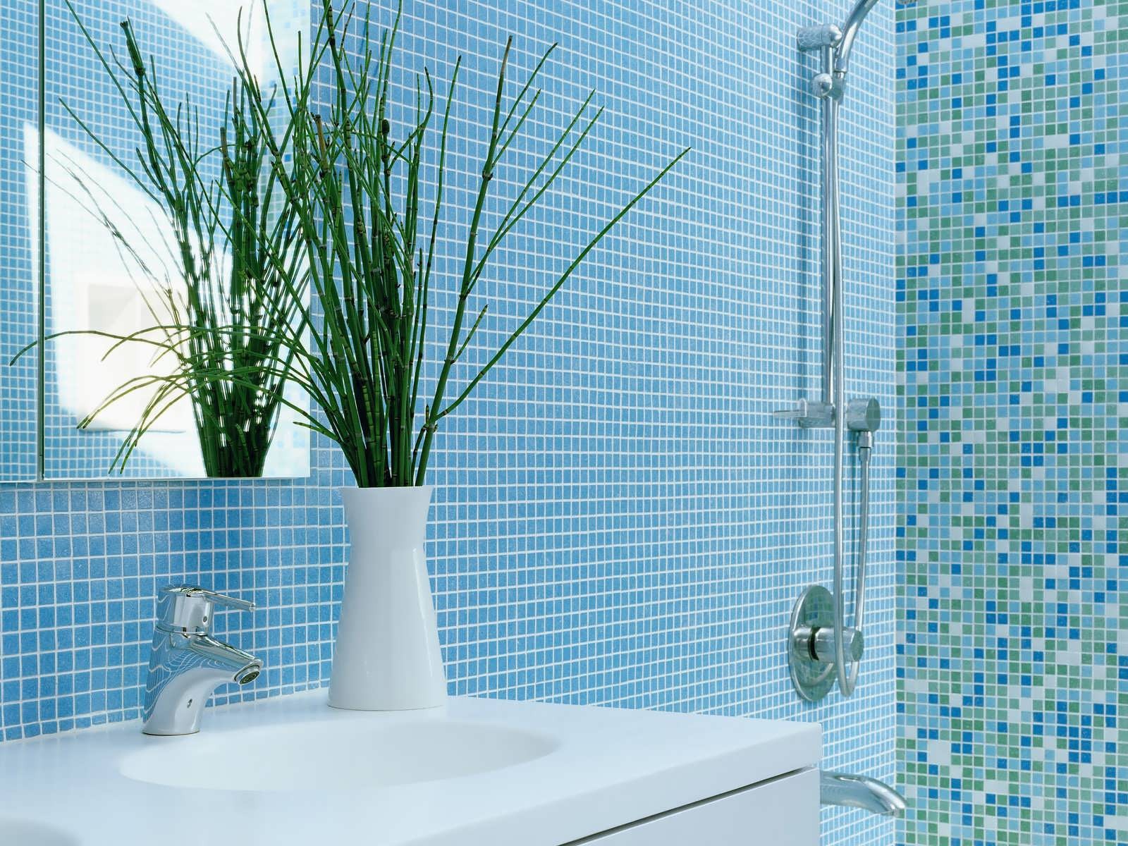 Букет в ванной комнате