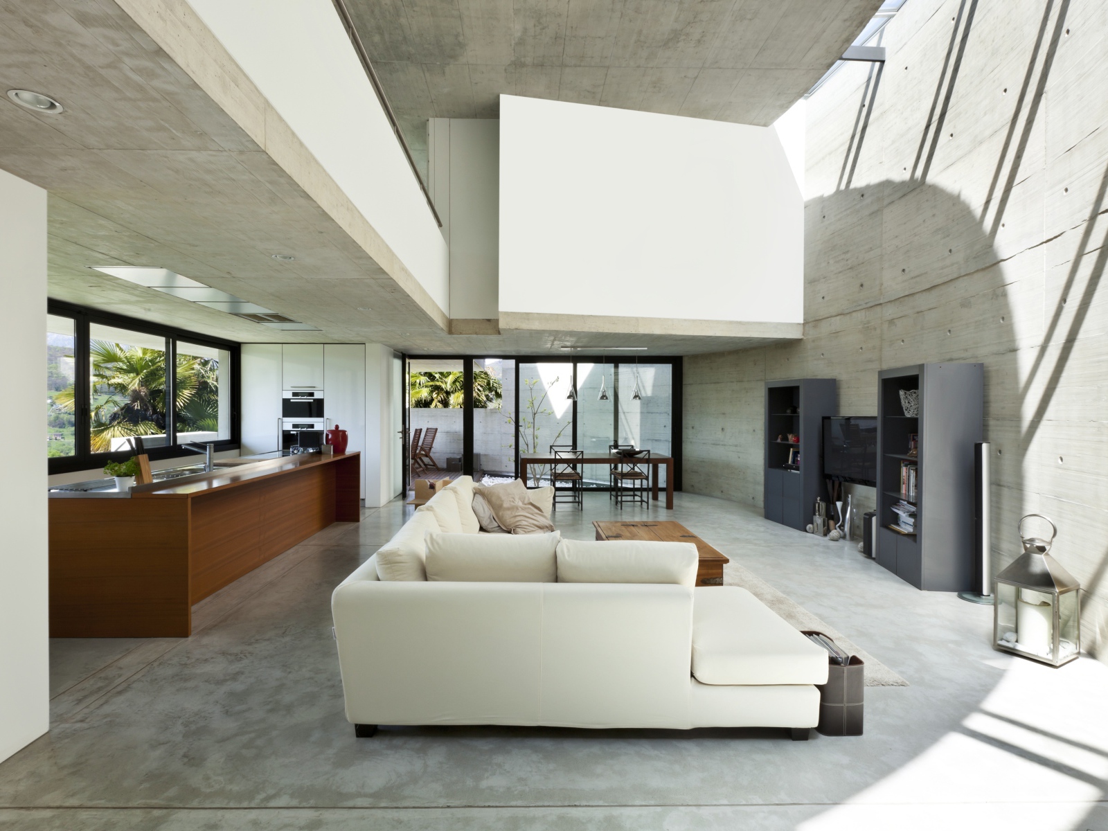 Вилла в белом стиле