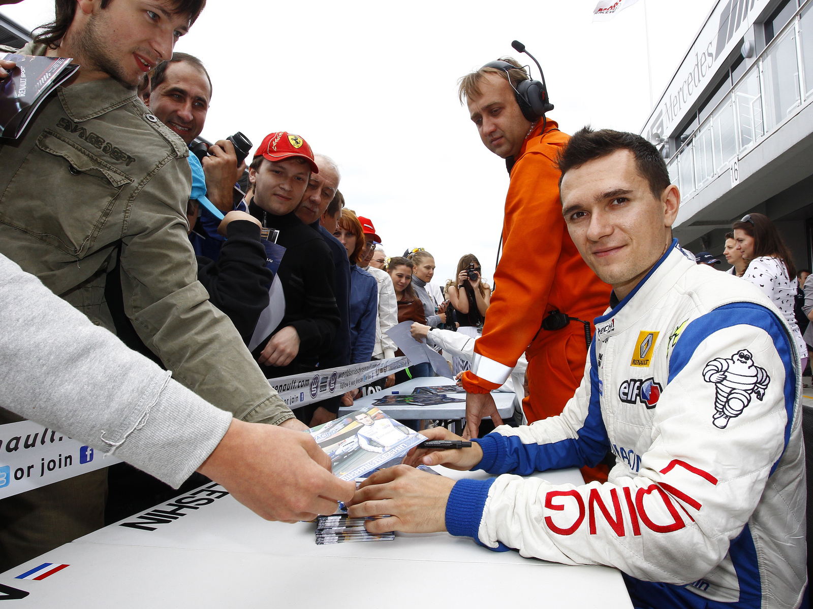 Известный Михаил Алешин