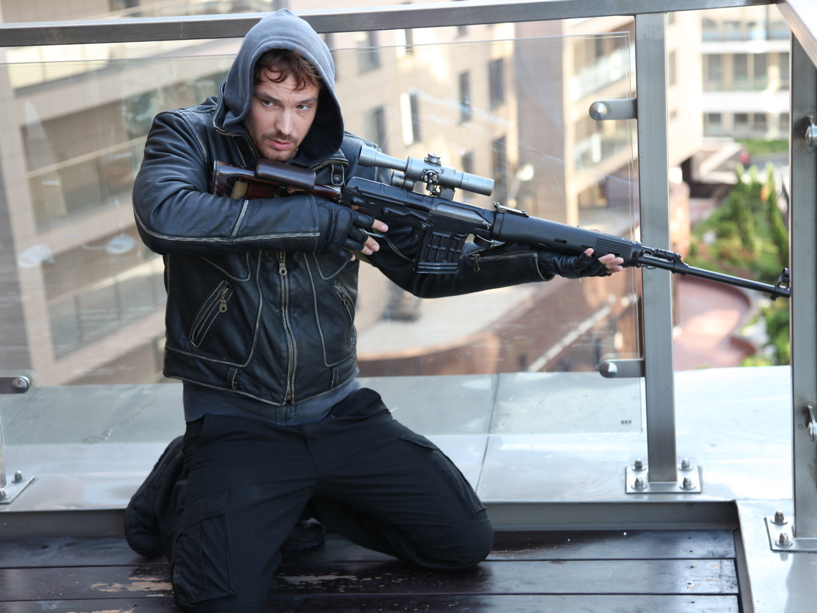 Знаменитая Кинозвезда Алексей Чадов