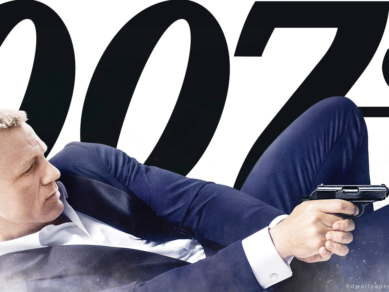 Агент 007 Дэниел Крейг