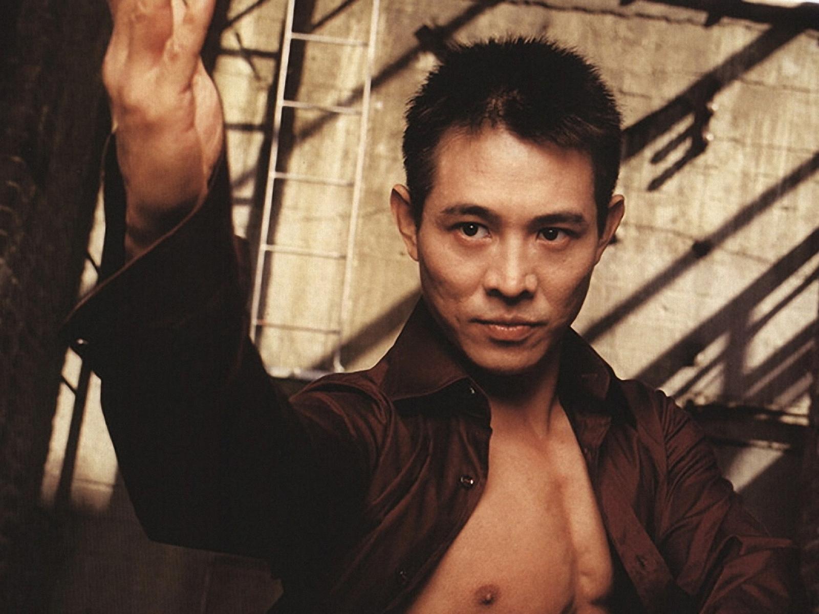 Известный Джет Ли