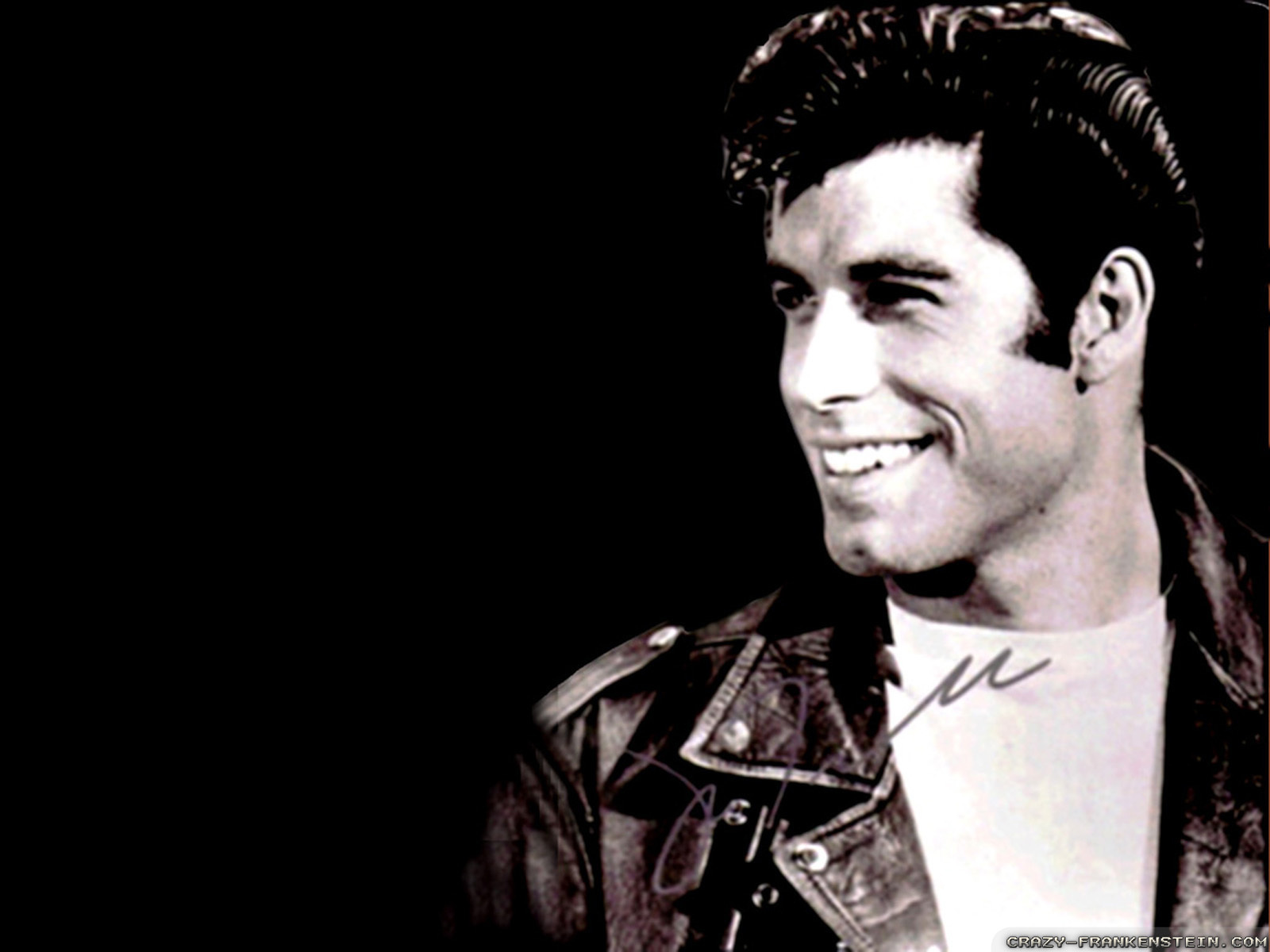 Популярный Актер Джон Траволта