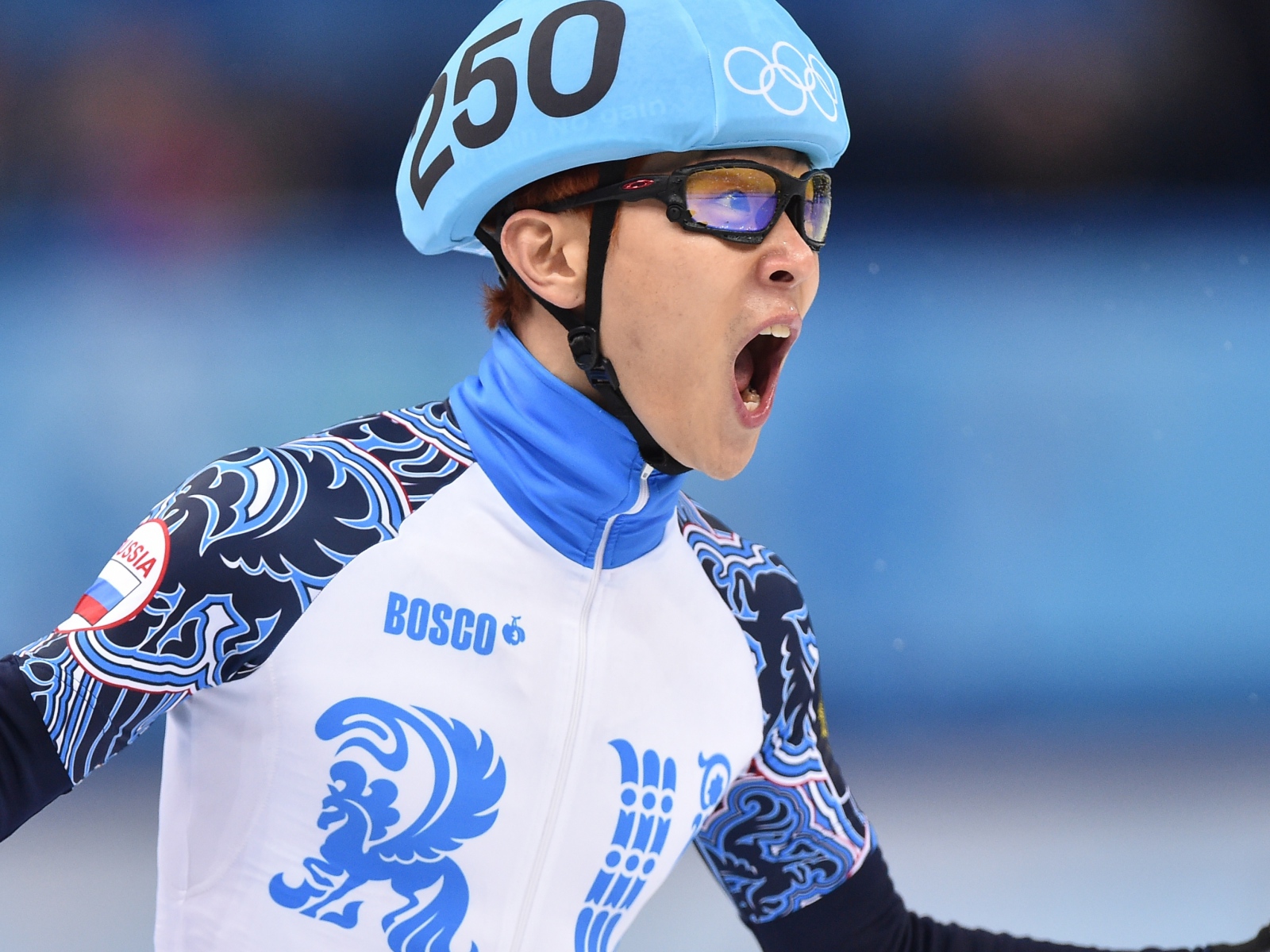 Знаменитый конькобежец Виктор Ан