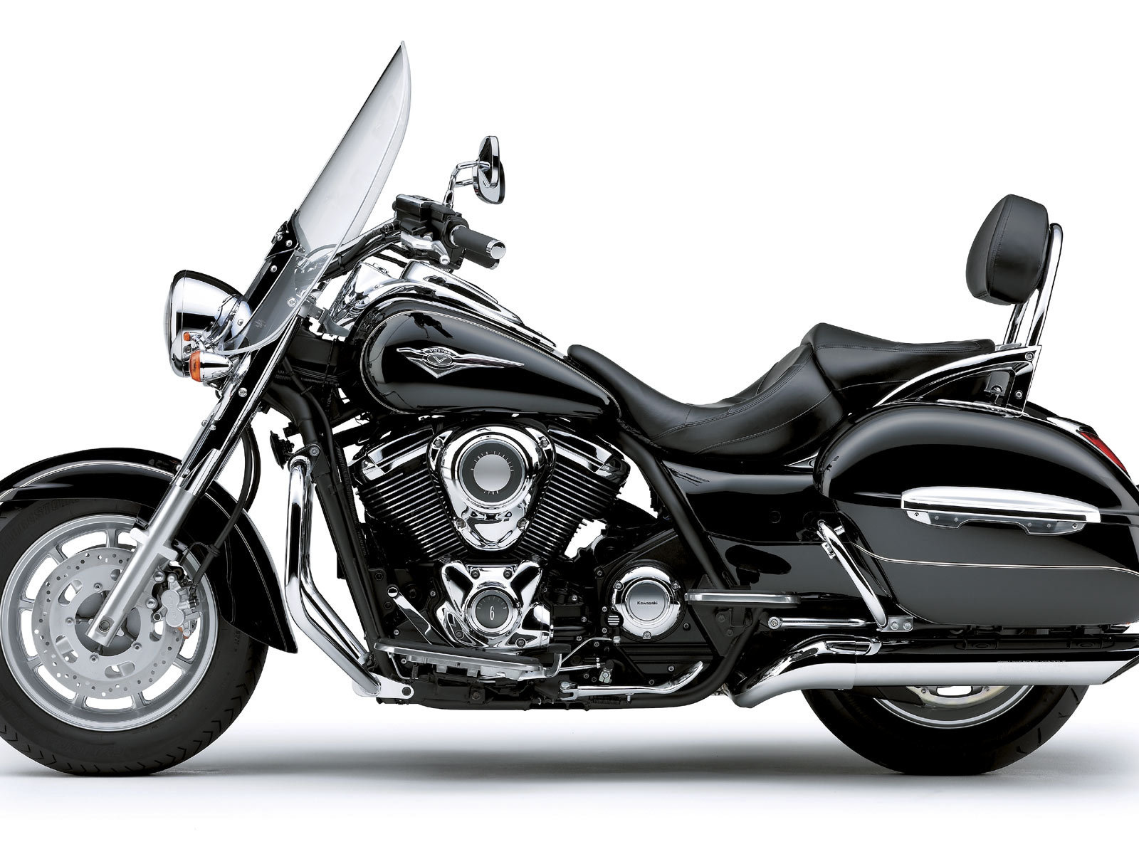 Красивый мотоцикл в москве Kawasaki VN 1700 Classic