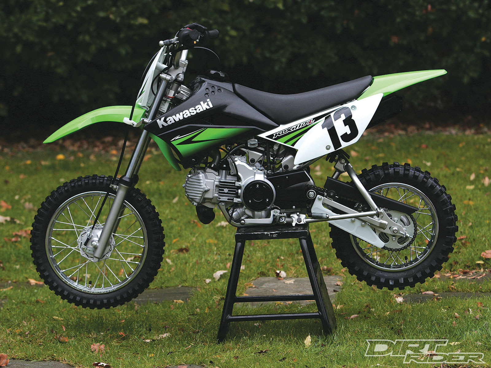 Мотоцикл модели Kawasaki KLX 125