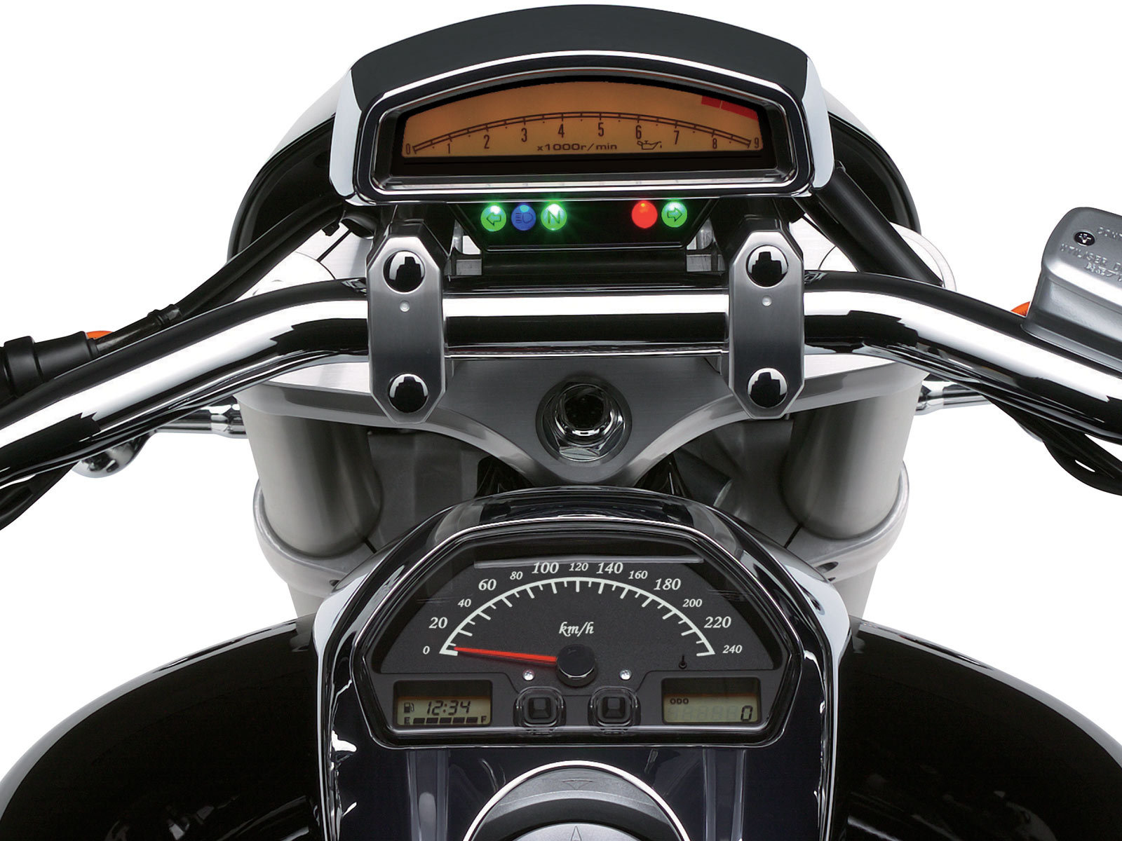 Быстрый мотоцикл Suzuki Intruder M1800 R