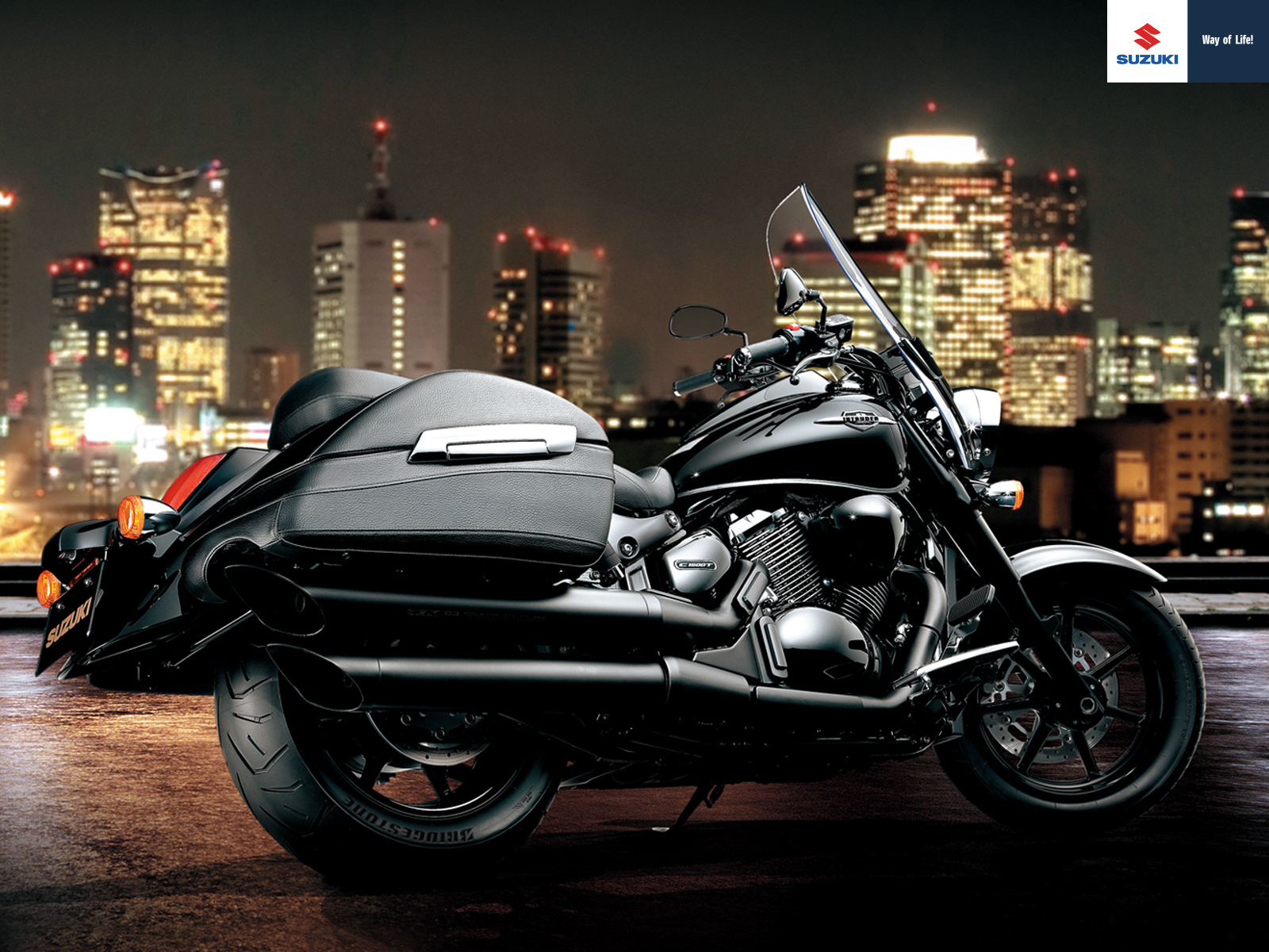 Мотоцикл Suzuki модели  Intruder C1500T