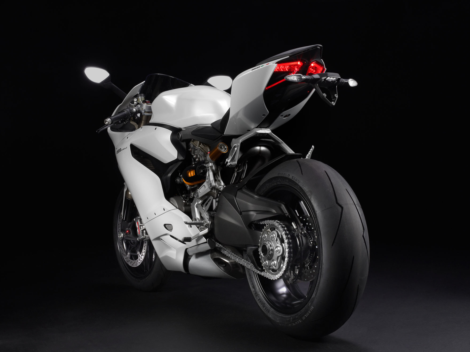 Новый мотоцикл Ducati Superbike 1199 Panigale