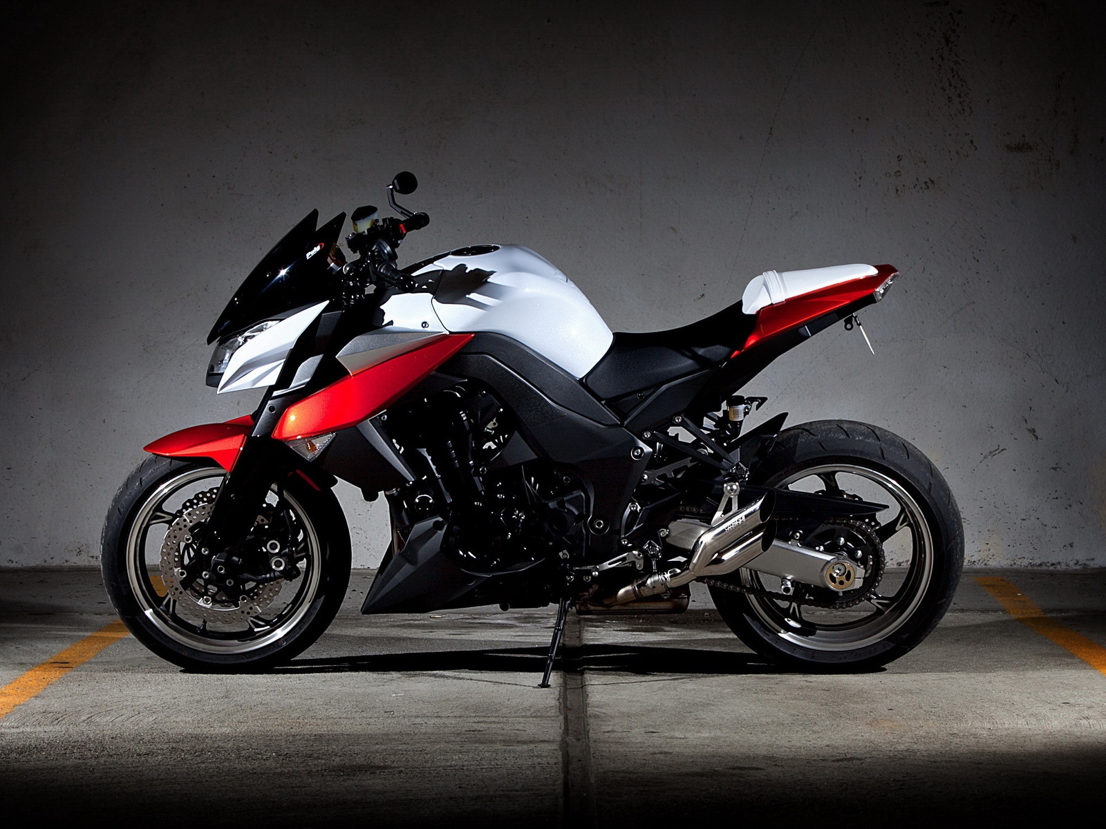 Новый мотоцикл Kawasaki ER-6n