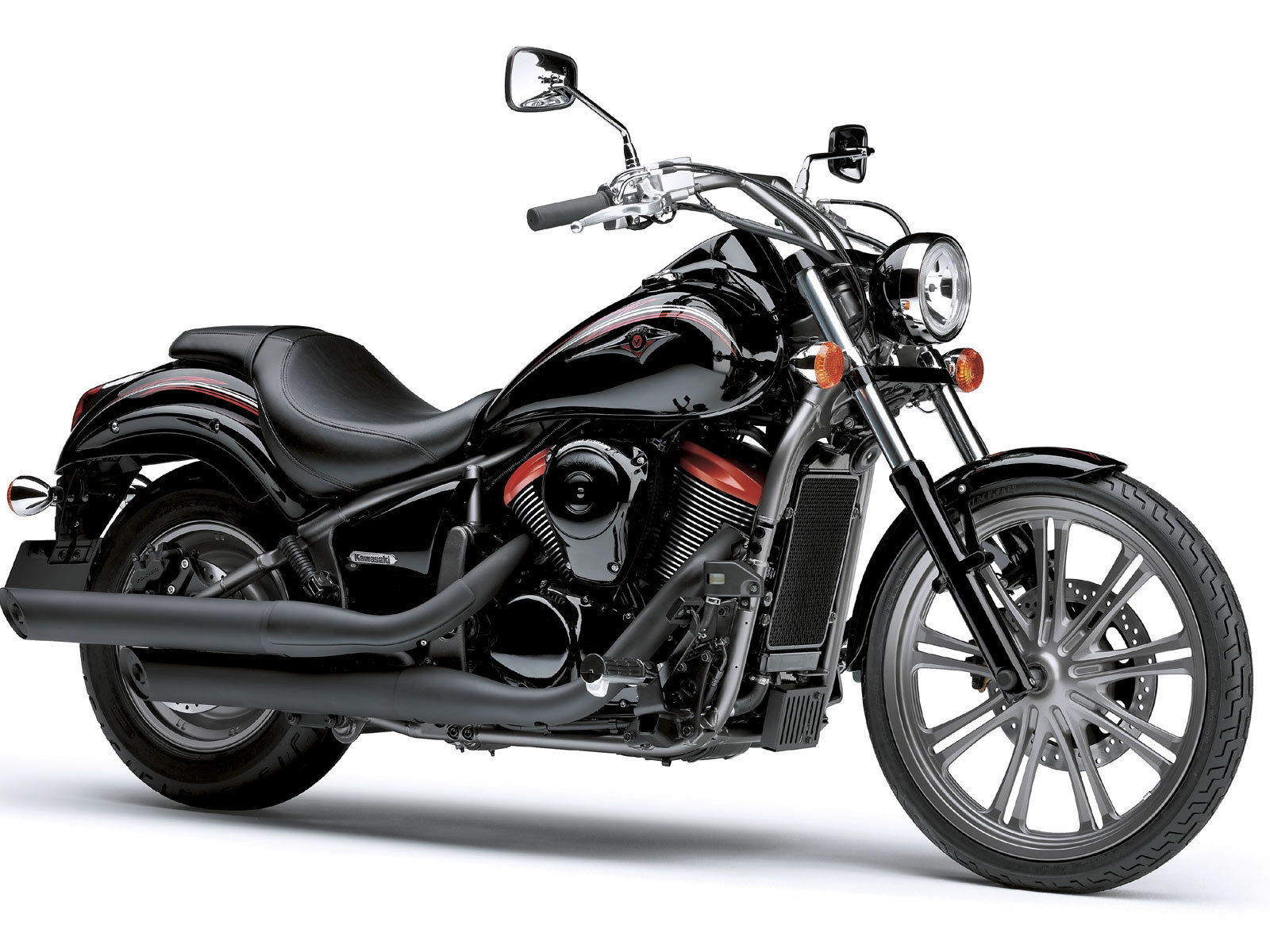 Новый мотоцикл Kawasaki VN 900 Classic