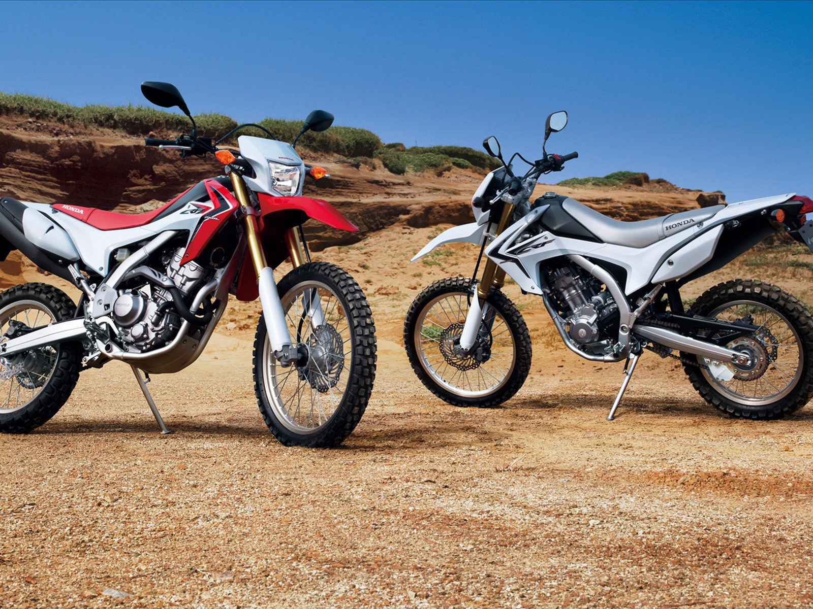 Новый надежный мотоцикл Honda CRF 250 L