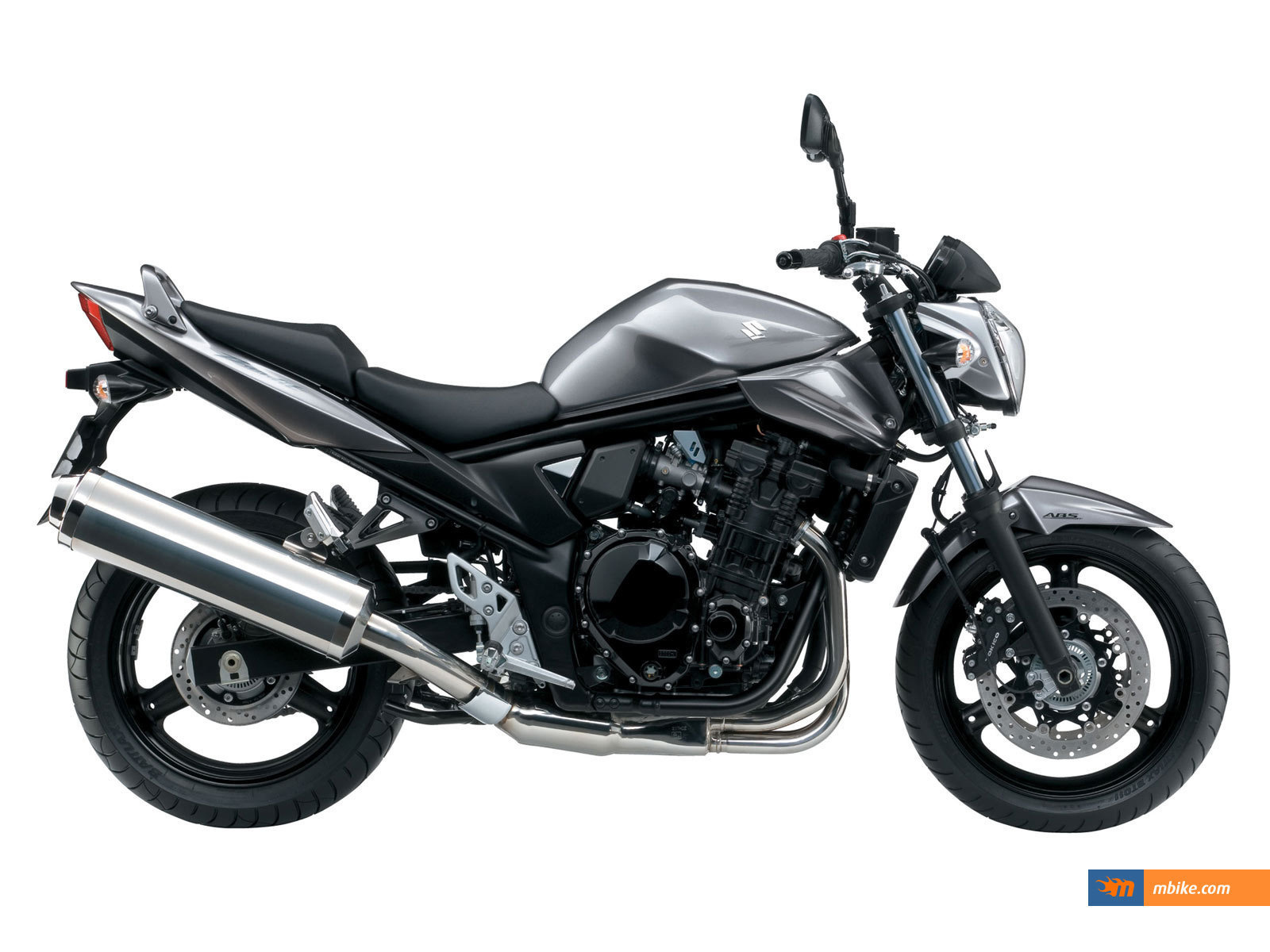 Надежный мотоцикл Suzuki GSF 650