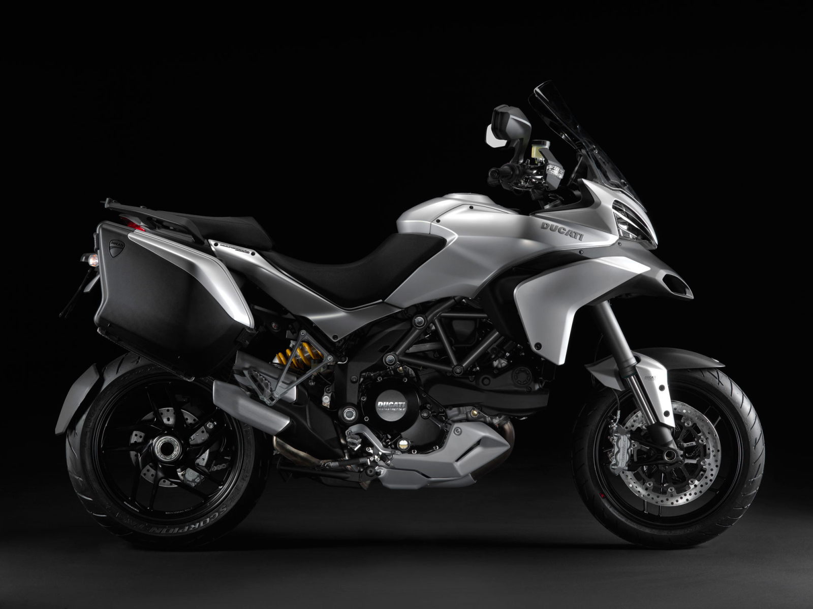 Тест-драйв мотоцикла Ducati Multistrada 1200 S Granturismo