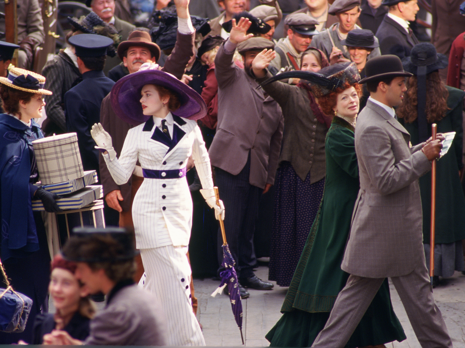 Посадка на корабль в фильме Титаник