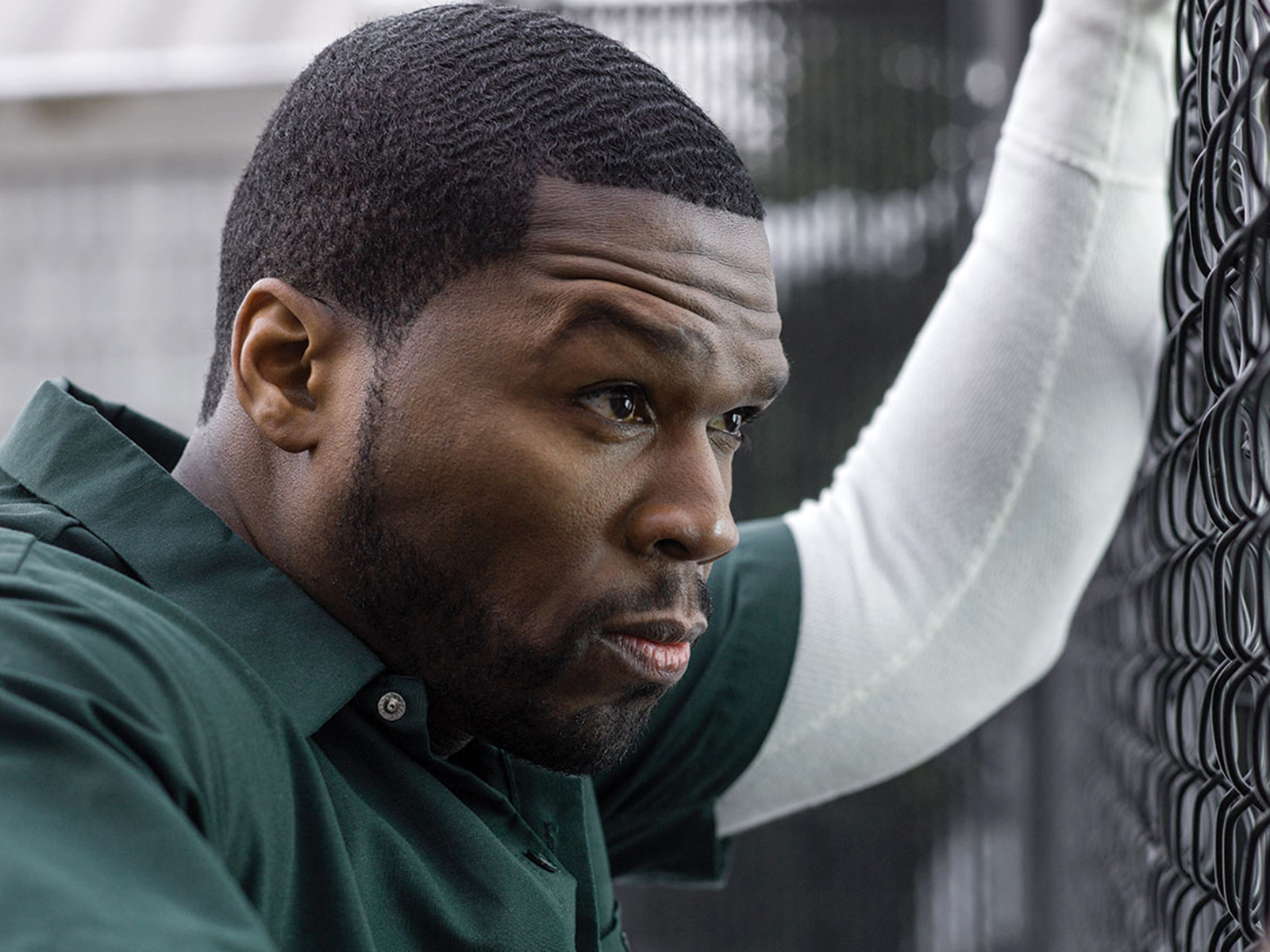 50 Cent у решетки